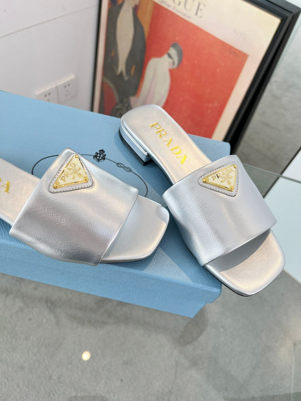 Prad26s Saffiano Slides 1.5cm Sliver Glossy Leather 986623