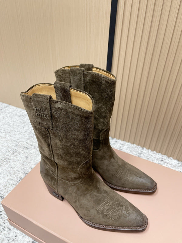Miumiu Latest FW Western Cowboy Boots olive green Suede 533967