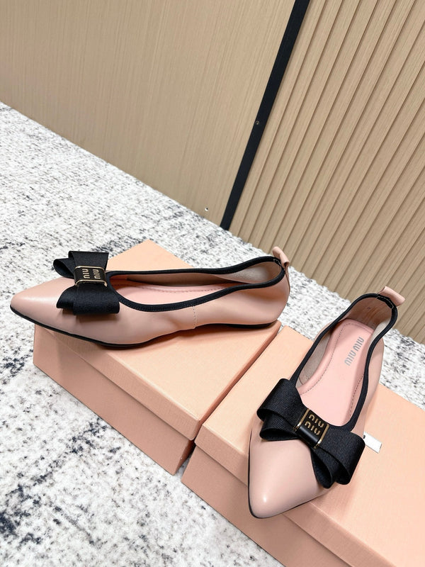 Miu Pointed-Toe Ballet Flats Light Pink Sheepskin 591565