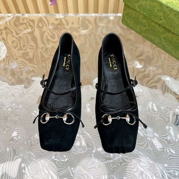 BALLET FLAT IN BLACK SUEDE