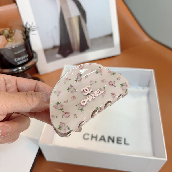 CC 26s Claw Hair Clip 210139