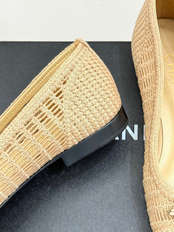 CC 25P Hollow Double C Ballet Flats 15mm Beige Raffia 265642