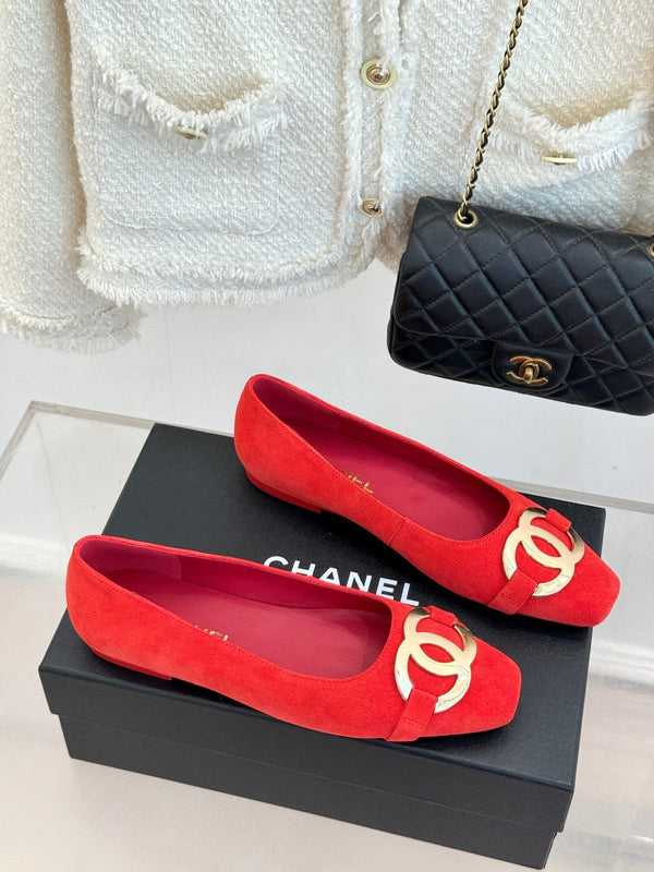 CC 26s Buckle Square Toe Ballet Flat Red Suede 829735