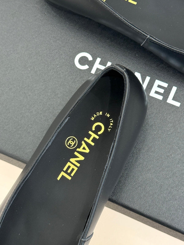 CC 26s Buckle Square Toe Ballet Flat Black Lambskin 829737