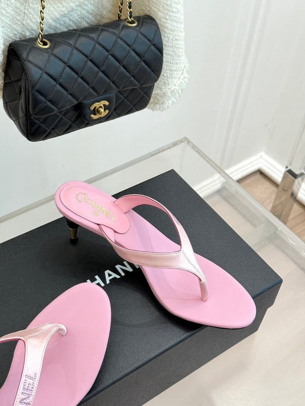 CC 2026 Thong Sandal 5.5cm Pink Satin 825790