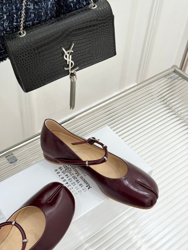 MM6 26s Tabi Mary Jane Ballerina Flats Burgundy Sheepskin 991559