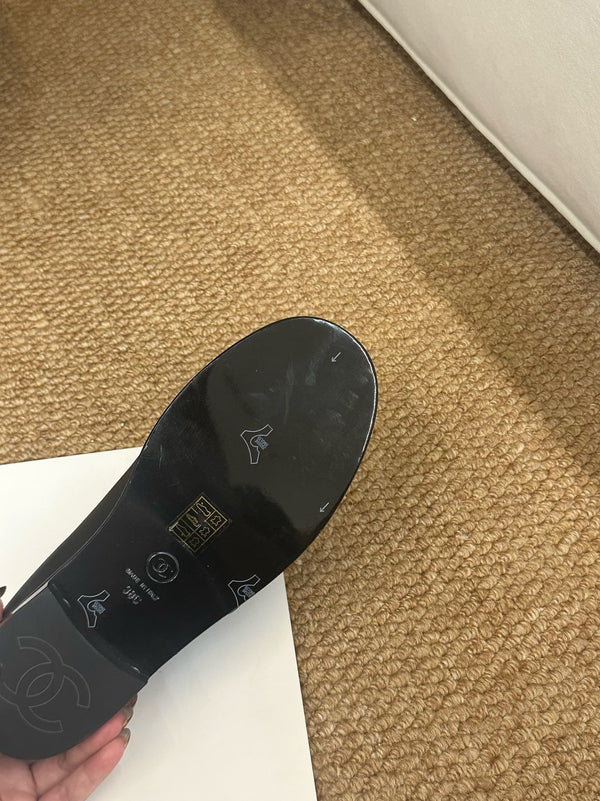 CC 26s Mary Jane Flats Black Calfskin