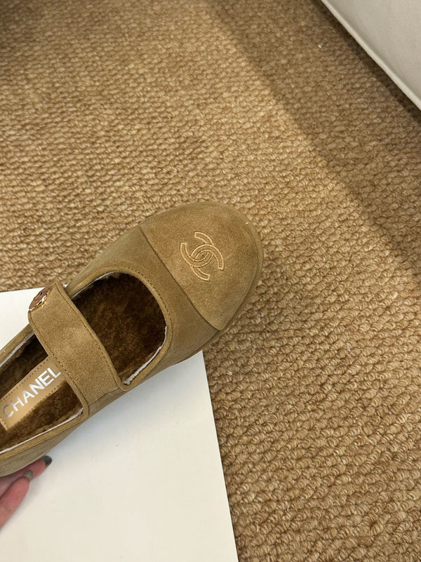 CC 26s Mary Jane Flats Caramel Brown Suede Shearling Lining