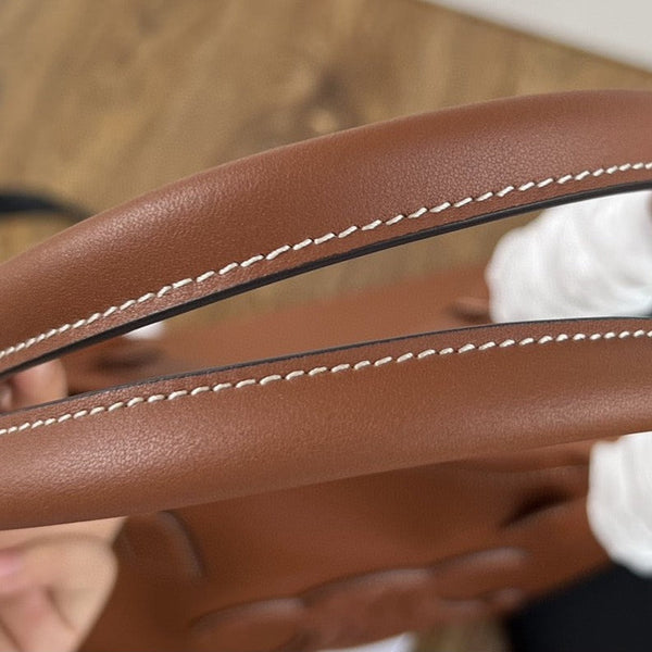 CUIR TRIOMPHE 44 TAN CALFSKIN