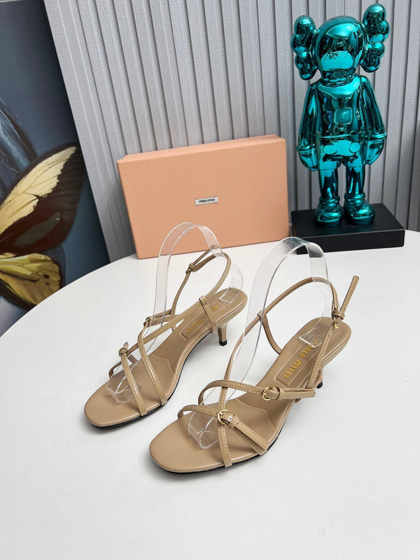 Miu 26s Sandals 5.5cm Beige Patent Leather 680447