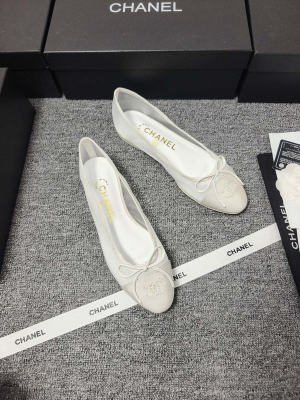 CC 26s Ballet Flat White Mesh Fabric Sheepskin 681983
