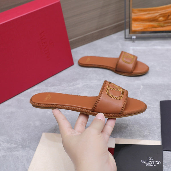 VLogo Torchon Slide Sandal Gold Leather Canvas 941252