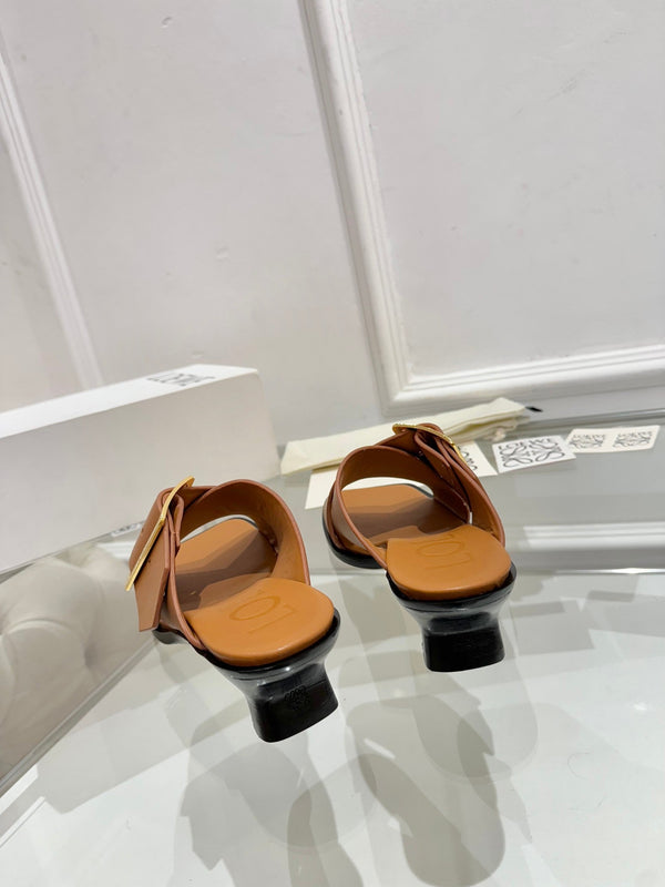 Loew Petal Buckle Sandals Tan Brown Leather 881323
