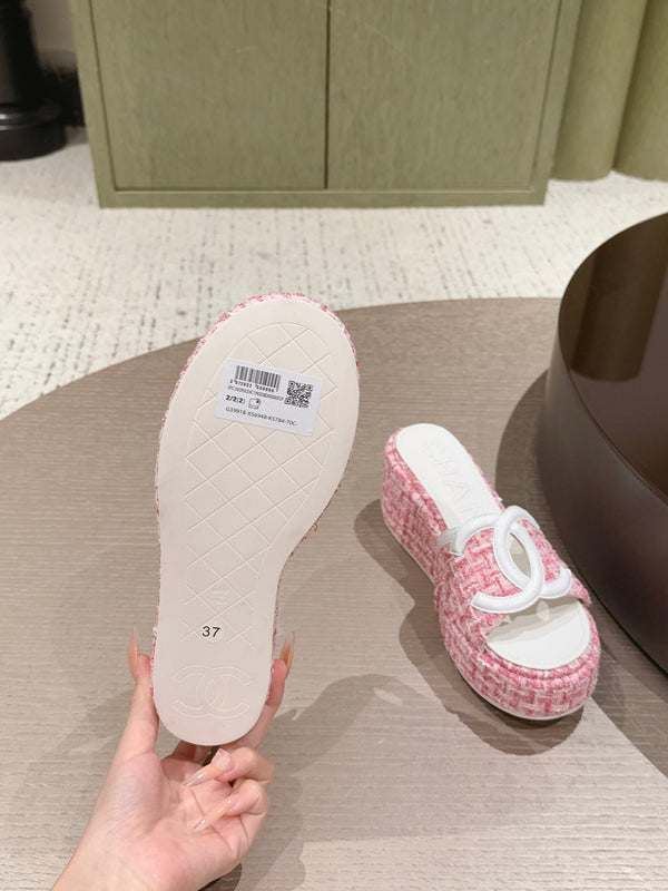 CC 26s Platform Mules Pink Lambskin Fabric 916997
