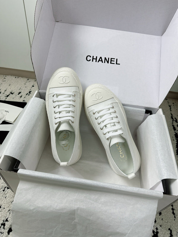 CC Platform Sneakers White Rubber Cotton 696672