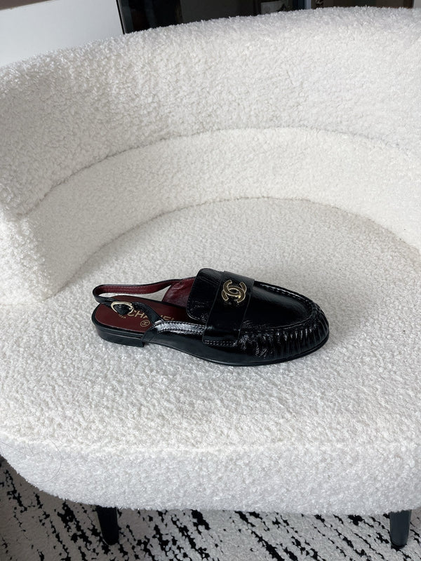 CC 26A Métiers d’art 2026 Slingback Black Glossy Sheepskin 900760