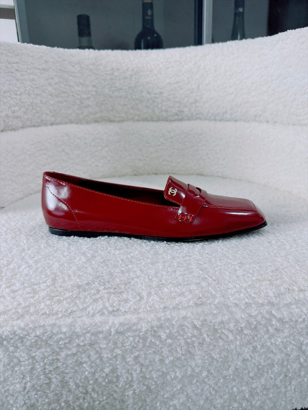 CC AW26 Moccasins Flat Red Shiny Leather 942471