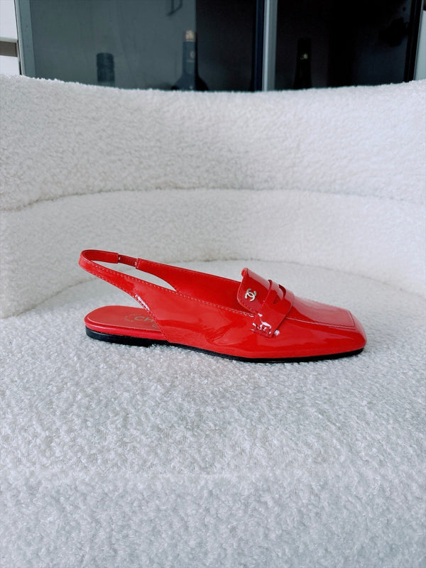 CC AW26 Mocassins Slingback Loafers Red Shiny Leather 942467