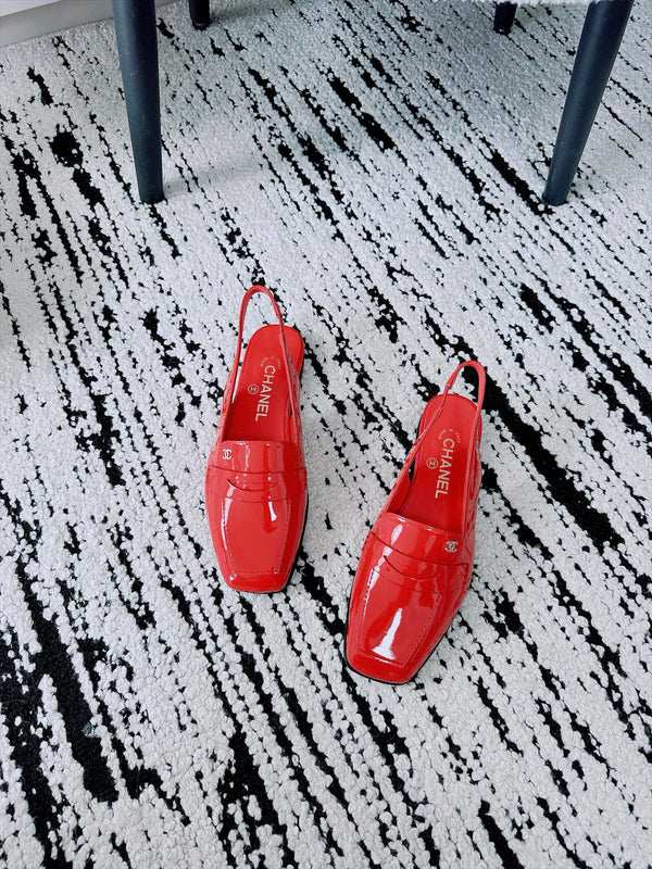 CC AW26 Mocassins Slingback Loafers Red Shiny Leather 942467