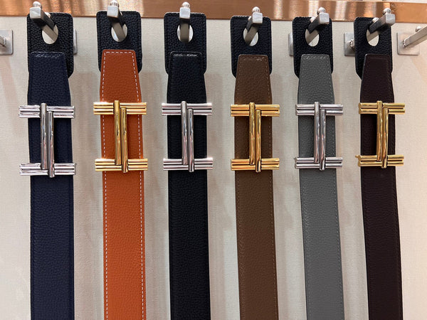 HM TRAVERSE BELT BUCKLE & REVERSIBLE BLACK LEATHER STRAP 38 MM SILVER HARDWARE