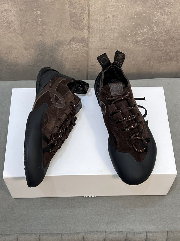 LOEW 26s Grip Sneaker Coffee Suede Sheepskin 682761