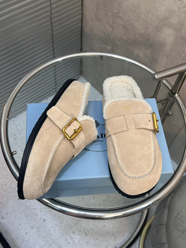Prad 26s Mules Desert Beige Suede Shearing 952904