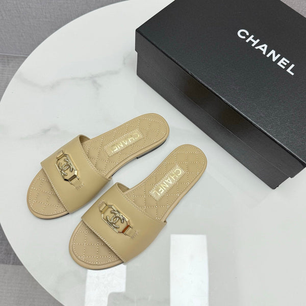 CC 25 Mule Sandals Beige Sheepskin 368800