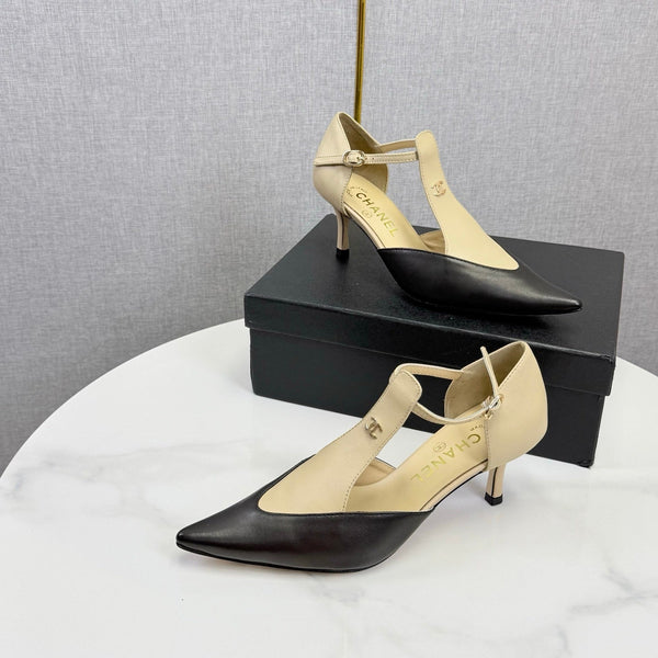 CC T-Strap Kitten Heels Beige Black Sheepskin 619975