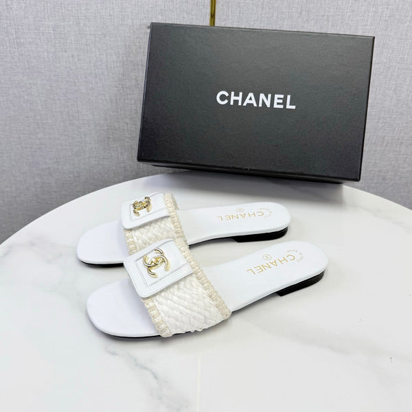 CC 26s Woven Strap Slides White Lambskin