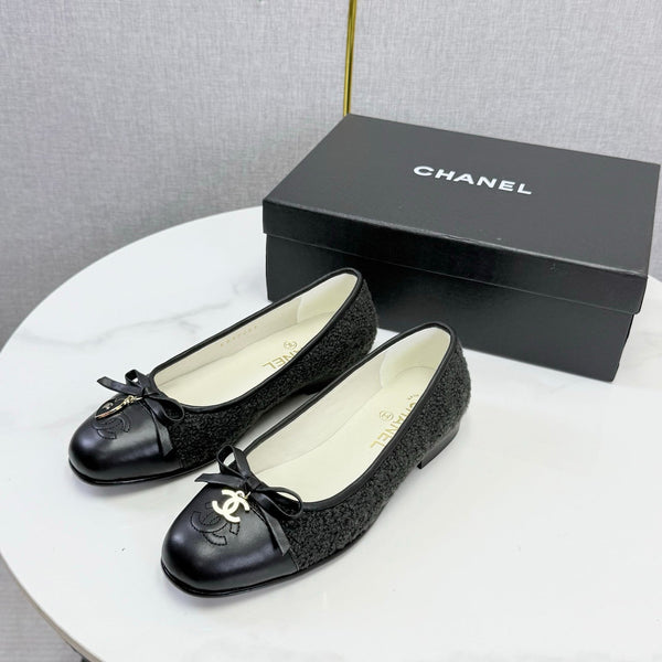 CC 26s Ballet Flats In Black Tweed And Lambskin