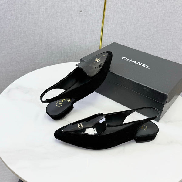 CC 26s Pointed Slingback Flat Black Patent Leather 972778