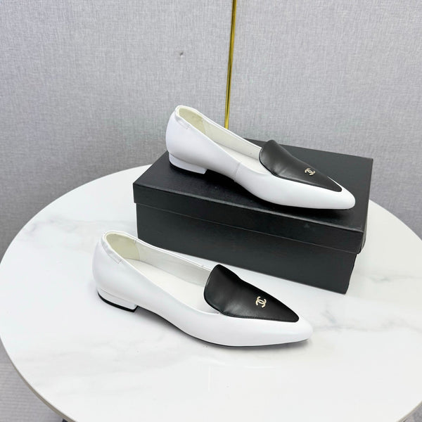CC 26s Pointed Loafers Black White Sheepskin 972787