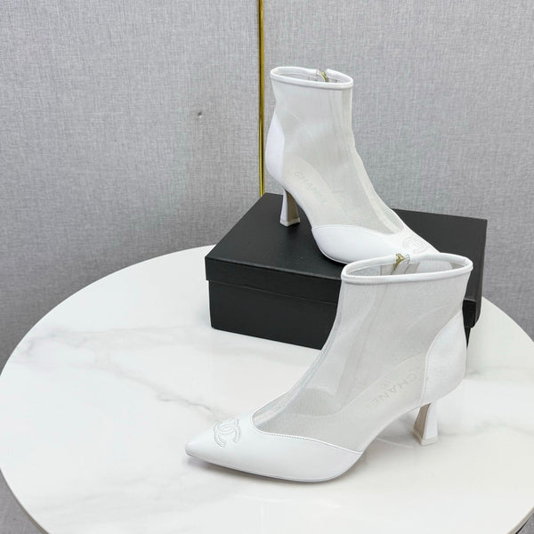 CC 26s Pointed-Toe Stiletto Ankle Boots White Sheepskin Mesh 972788