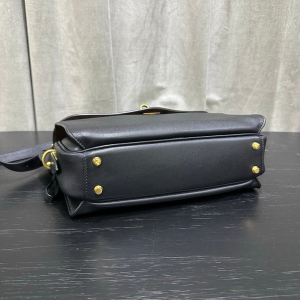 BG Le 7 Shoulder Bag Black Calfksin