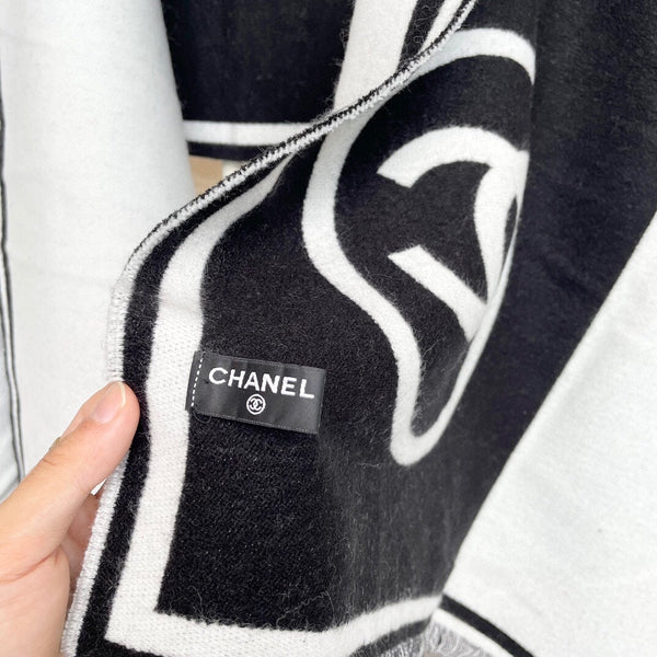 CC Scarf 195 CM Black Mix White Cashmere And Wool 418443