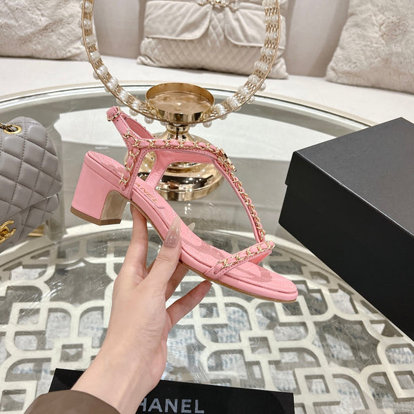 CC 26s Chain T-Strap Charm Sandals 5cm Light Pink Lambskin 736116