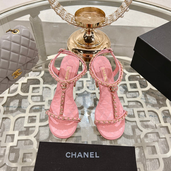 CC 26s Chain T-Strap Charm Sandals 8.5cm Light Pink Lambskin 736120