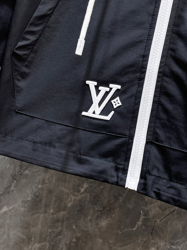 LV BLACK JACKET 239571