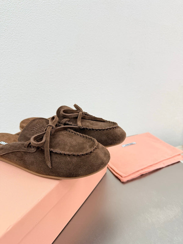 Miu Logo Mule Coffee Suede 693520