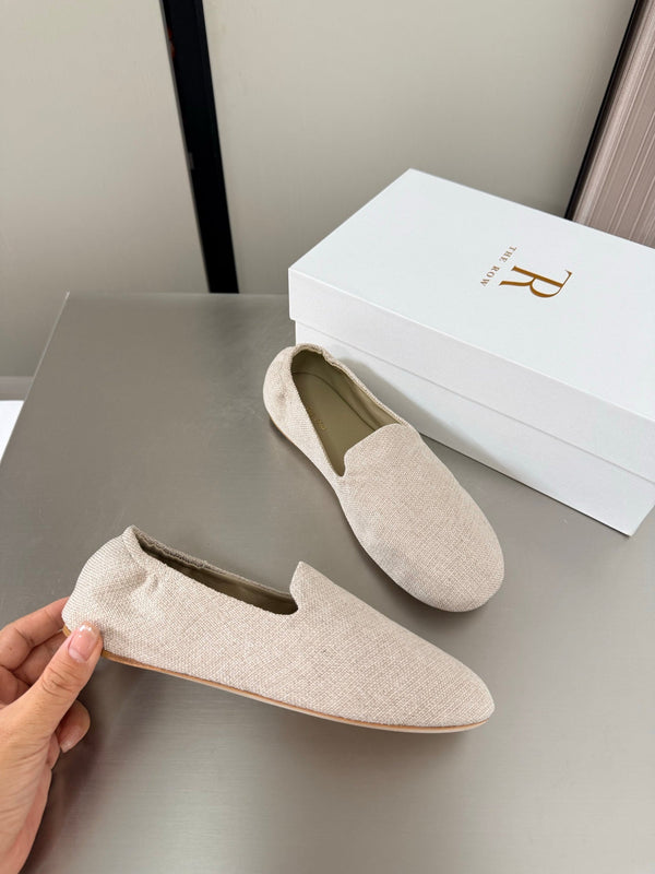 TR Casa Ballet Flat Cream Canvas 872476