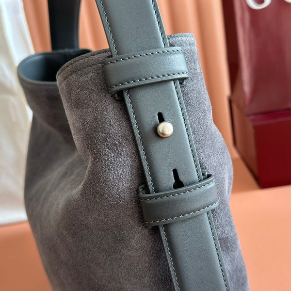 GG Beatrix Medium Tote Bag Grey Suede GHW