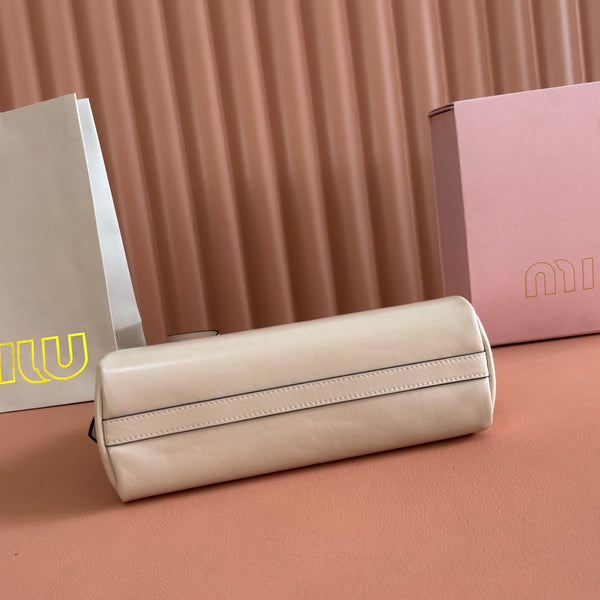 Miu Caprice Clutch Pastel Pink Leather 280754