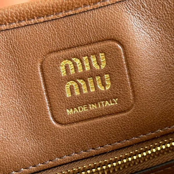 Miu 5BE101 Pouch Tan Brown Cowhide 285393