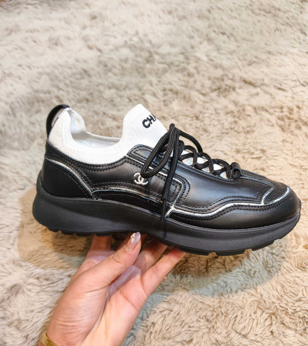 CC Métiers d’art 2026 Sneakers Black Lambskin 941009