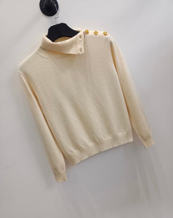 CC 26s Turtleneck Sweater With Shoulder Buttons Wool 423125