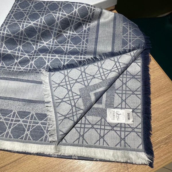 SQUARE SCARF 140 CM IN AEGEAN BLUE MIX WHITE WOOL AND SILK 415455