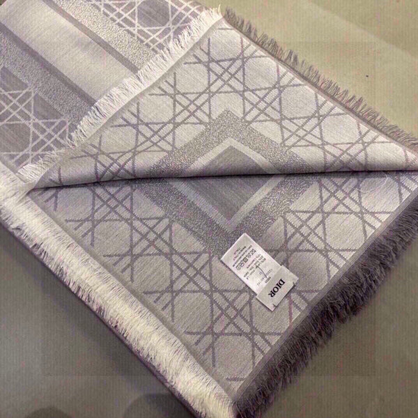 SQUARE SCARF 140 CM IN LIGHT PURPLE MIX WHITE WOOL AND SILK 415456