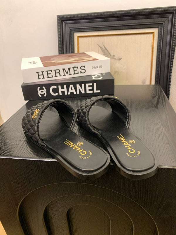CC 25 Mule Black Sheepskin 277680