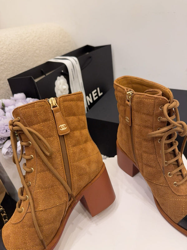 CC 26 Quilted Lace-up Boot Brown Black Suede Calfskin 588817