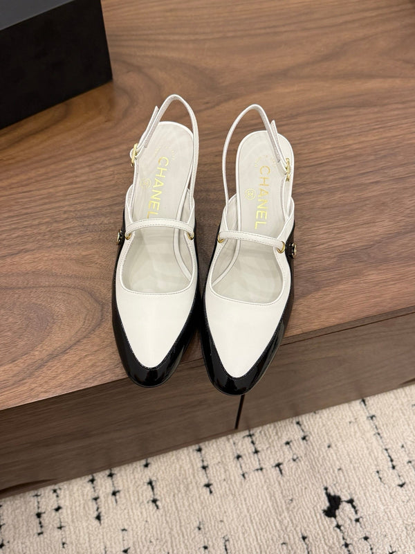 CC 26FW Slingback 7.5cm Black White Lambskin Patent Leather 676116